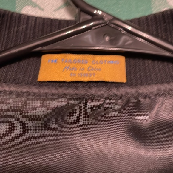 Black Polyurethane bomber jacket (Fine Tailored Clothing company! By Lanzino. - Picture 3 of 17